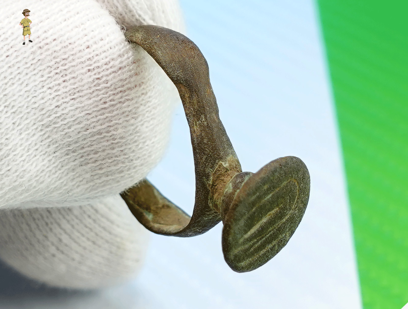 ✅ KNIGHTS TEMPLAR BRONZE RING WITH ENGRAVING ON TOP 11th - 14th CENTURY