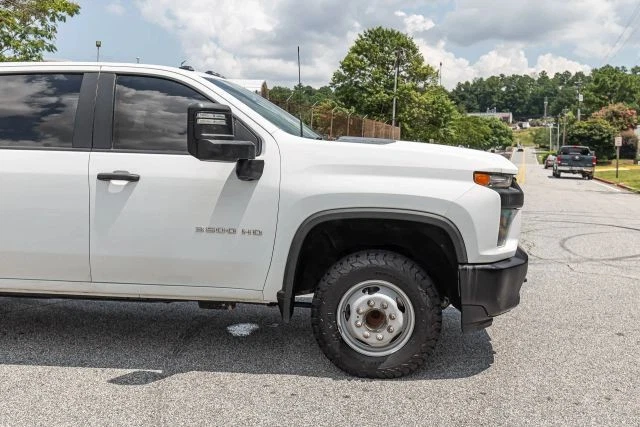 2022 雪佛兰索罗德 3500 高清工作卡车驾驶室和底盘 4D — 第 4/4 张图片