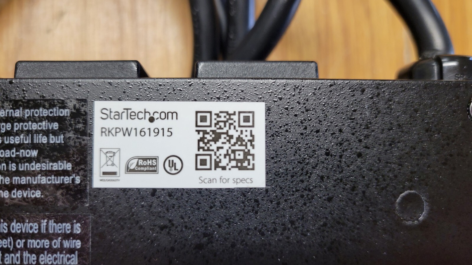 StarTech 16 Outlet Rack Mount Power Distribution Unit (PDU) - Model RKPW161915