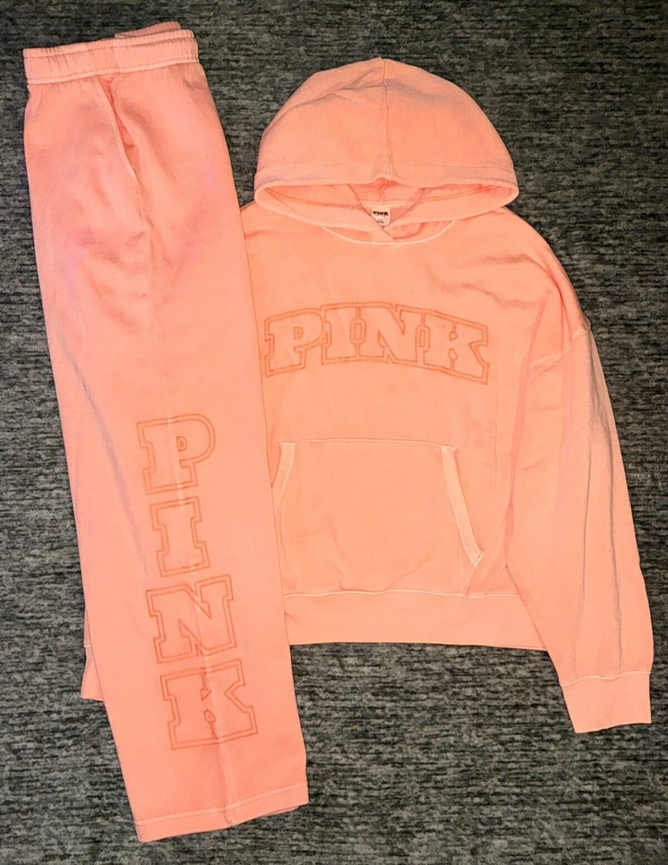 维多利亚的秘密粉色校园连帽套衫 + 裤子套装橙色山珊瑚 L🧡 — 第 3/4 张图片