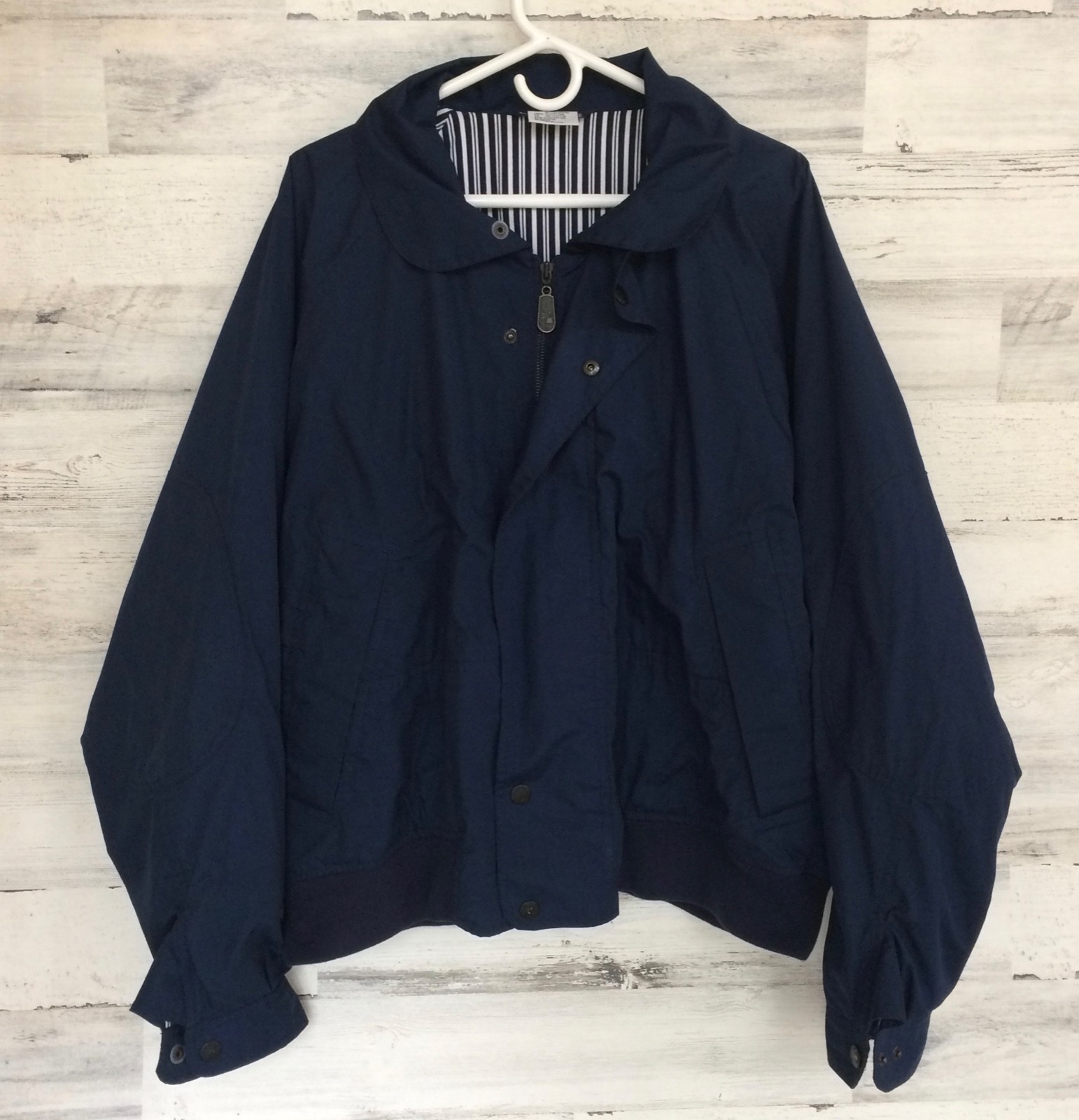 OCEANSIDE Jacket w/ Striped Lining Windbreaker Me… - image 1