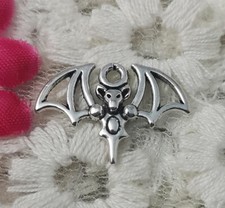 Free Ship 100 pcs Antique silver bat charms 15x21mm H-5124