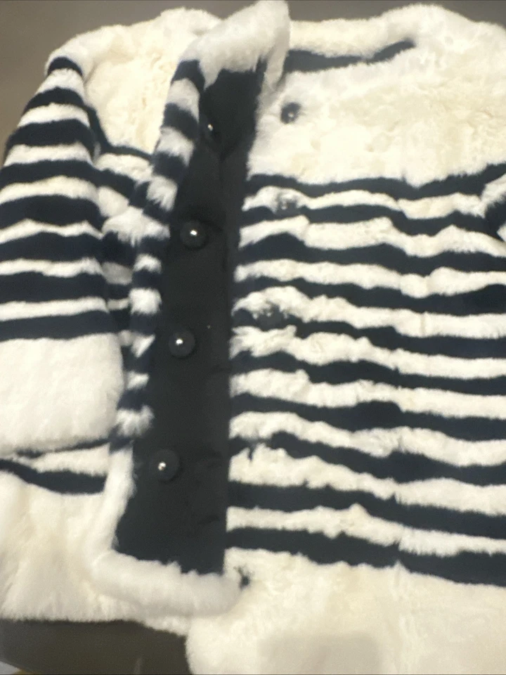 Chaqueta de piel de conejo Marc Jacobs Runway Resort 2014 blanco azul a rayas Rex 4 Foto 3 de 4