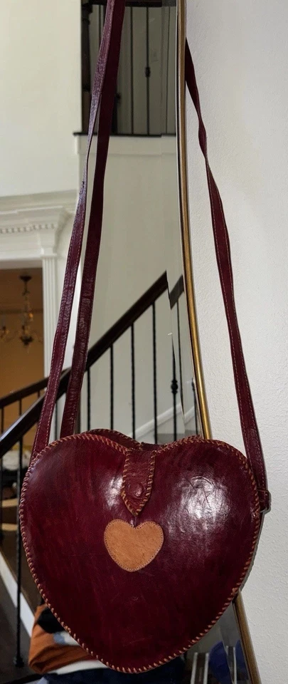 墨西哥红色皮革心形包 墨西哥制造 带可调肩带 — 第 4/4 张图片