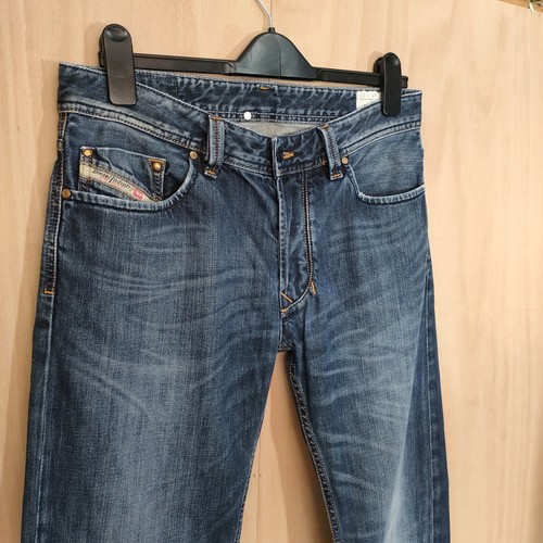 Diesel Larkee Denim Jeans Straight Leg W31 L32 100% Cotton Wash Code 00740 - Picture 2 of 15