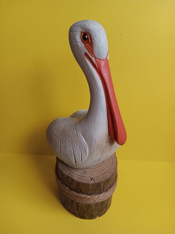 HAND-CARVED WOOD PELICAN SIGNED SALLY CAMPBELL 1989