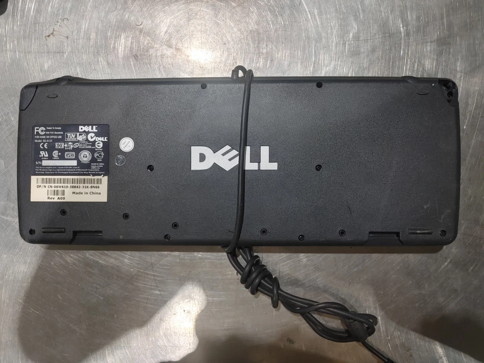 DELL Wired USB Keyboard Black/Silver - Fair - Image 2 of 2
