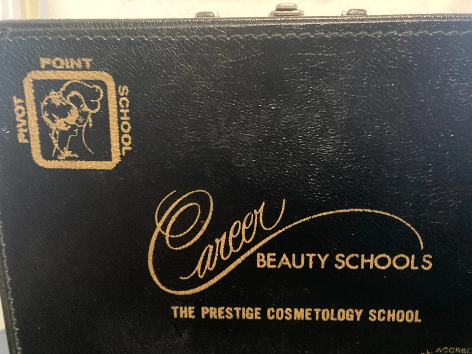 复古 1969 美女学校美容学生套装套装套装 Pivot Point 芝加哥 — 第 3/4 张图片