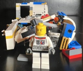 LEGO CREATOR SPACE SHUTTLE EXPLORER #31066 3 in 1 SET - INCOMPLETE