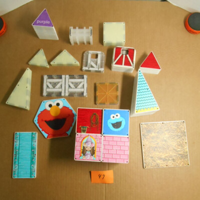 Magna Tiles Mixed Lot of 155 Sesame Street School Bus & Parts of