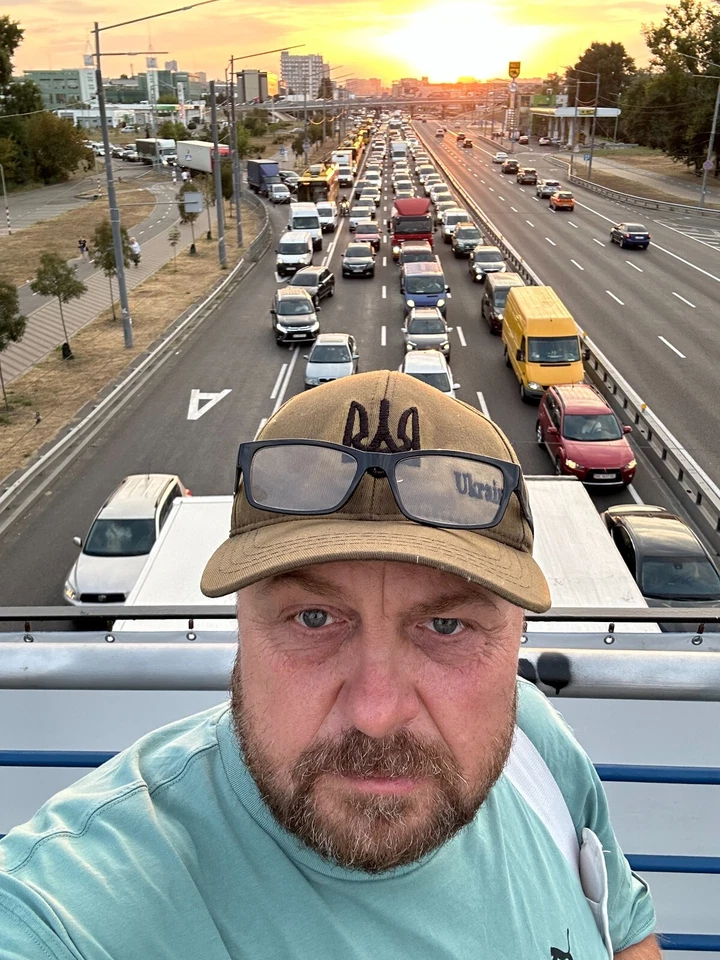 2014 Ukraine russia cover occupation Crimea mixed pricing annexation war - Image 3 of 3