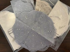 Vintage Handmade Renaissance Belgian Linen Laced bread/bun Basket Liners. 5 Cnt