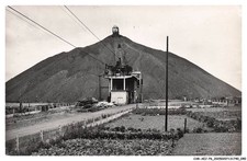 CAR-AEJP6-0235-62 - Serie des mineurs - Un terril