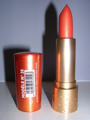 Bourjois Rouge A Levres Lipstick Modele 20 by Bourjois 