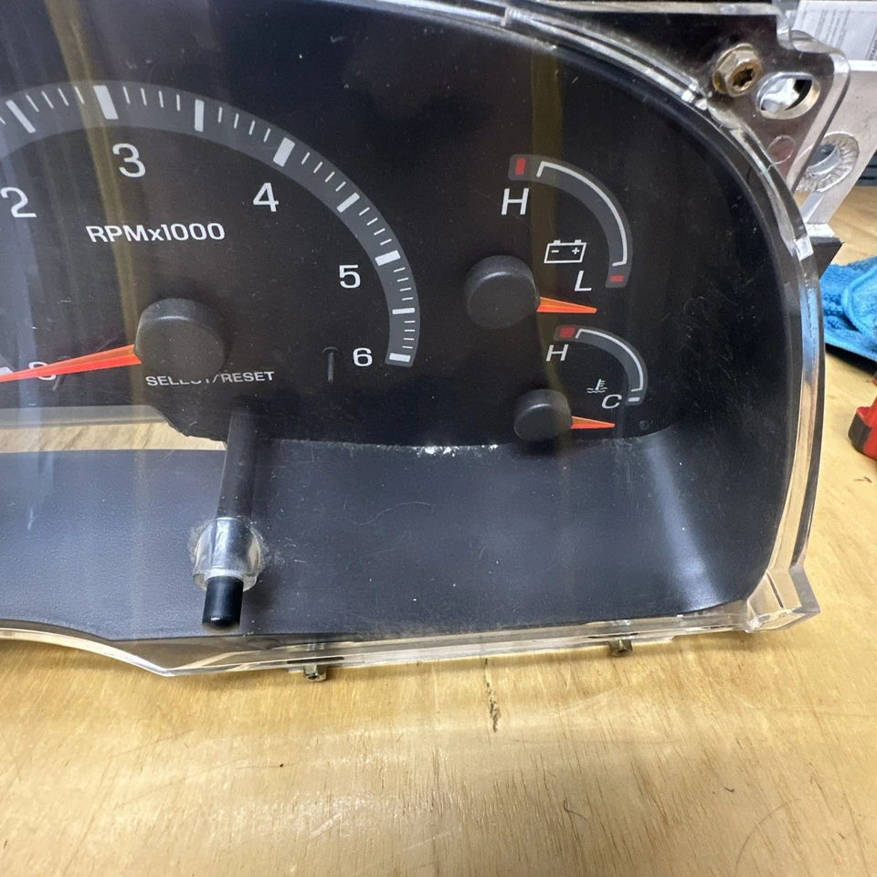 Cuadro de instrumentos Ford F350 1999-2003. XL3F-10A855-AA Foto 4 de 4