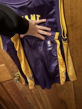 Camiseta y pantalones cortos vintage Rebook Kobe Bryant.