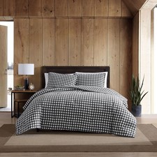 Queen Duvet Cover Set, Reversible Flannel Bedding with Matching Shams, Luxurious
