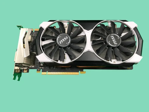 Carte Graphique MSI NVIDIA GeForce GTX 960 GDDR5 4GB, Utilisée