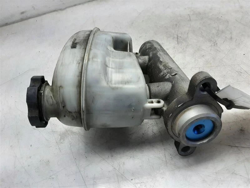 03 04 05 06 07 GMC SIERRA 1500 PICKUP Cilindro Maestro de Freno Clásico 18047527 Foto 4 de 4