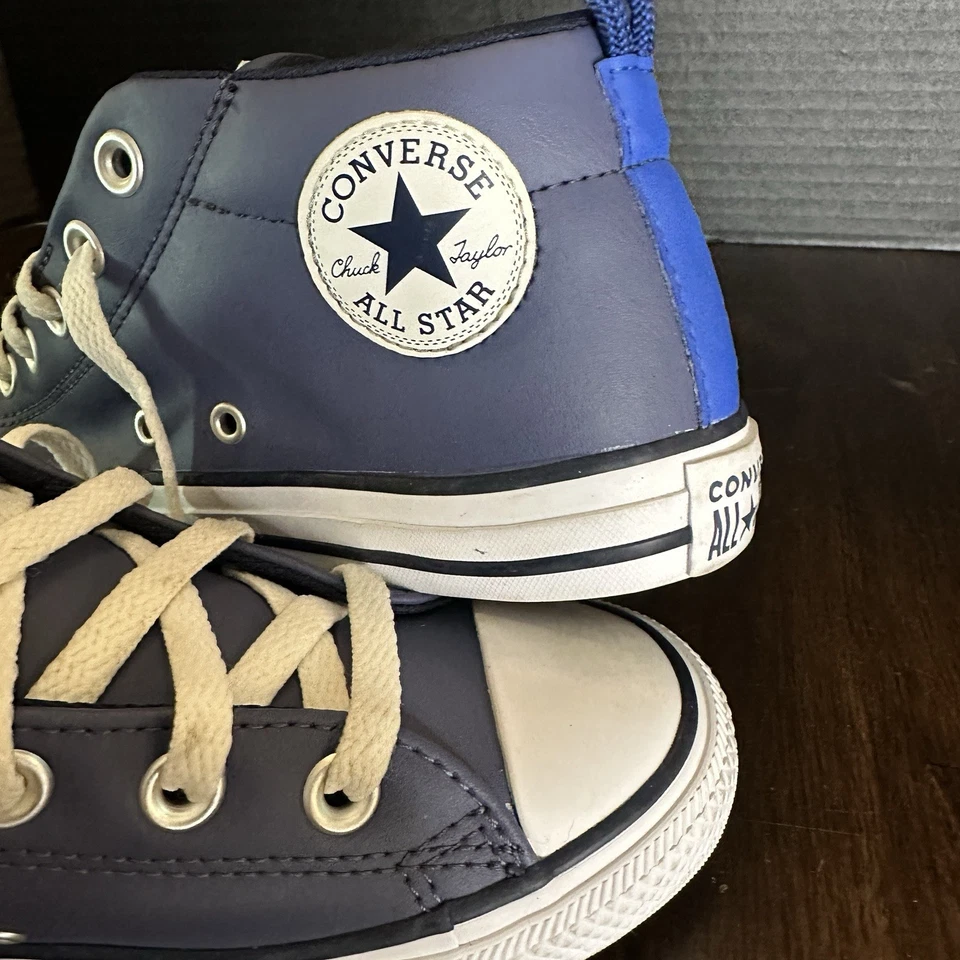 Camisetas altas Converse All Star jóvenes niños talla 2 Chuck Taylor cuero azul Axel Foto 2 de 4