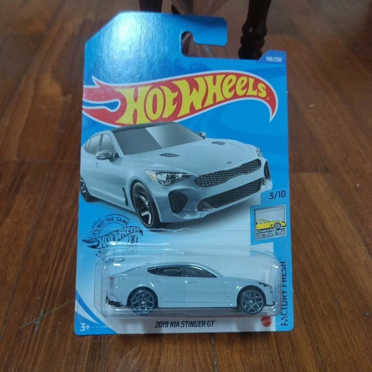Picture 1 of 1