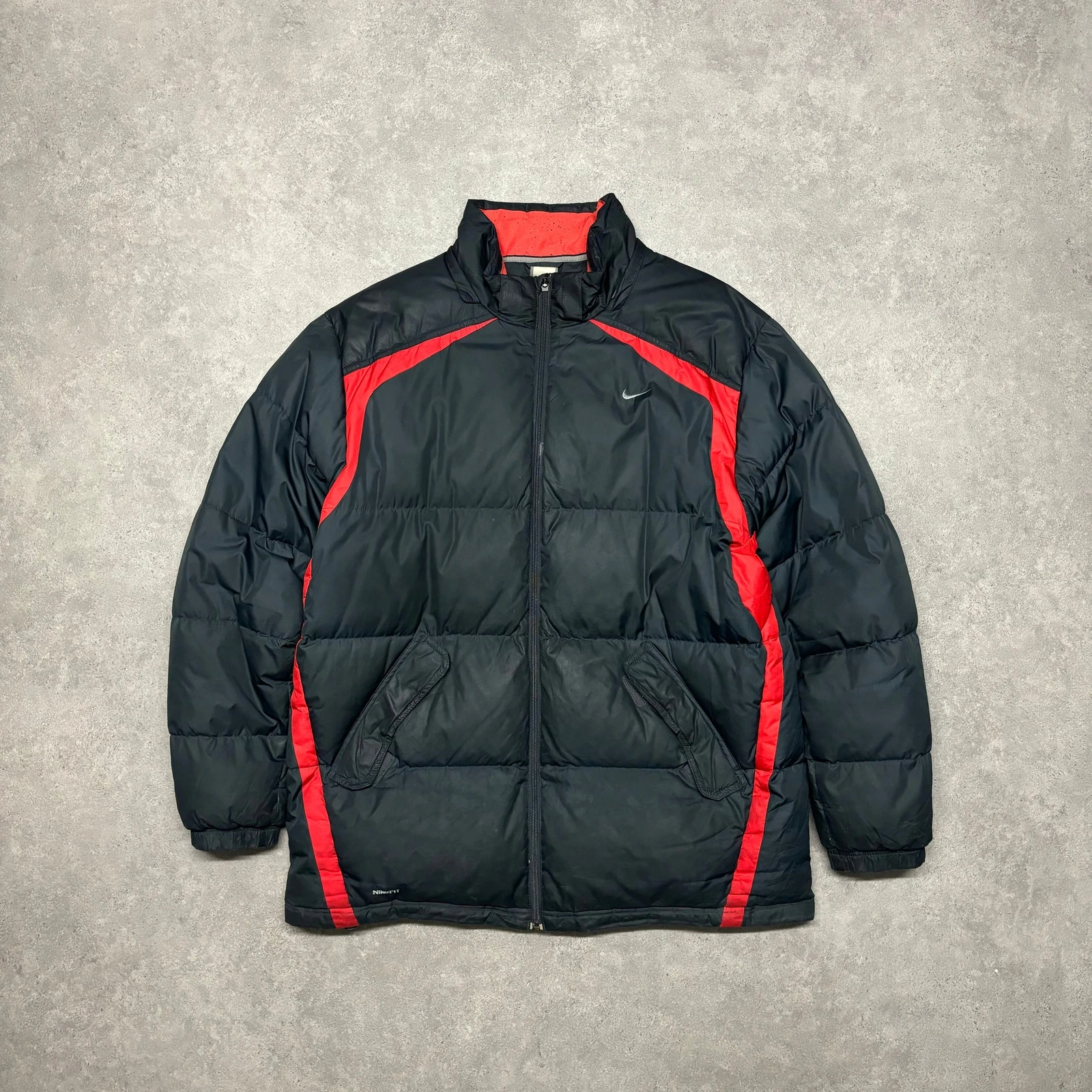 00’s Vintage Nike Black and Orange Puffer Jacket (XXL)