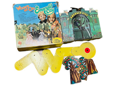 Emerald City Playset Mego Wizard Oz Vtg Action figure doll 1972 set box road vtg