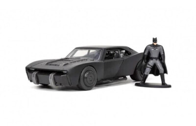 Jada Toys - 1:32 2022 The Batman Batmobile with Batman Figure [New Toy] Figure