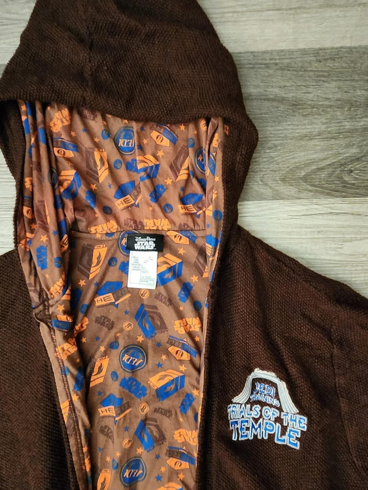 Star Wars Disney Jedi Entrenamiento Pruebas del Templo Bata Adulto Talla Única Raro  Foto 3 de 4