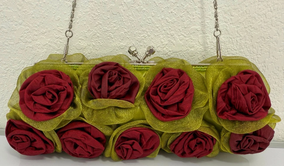 Stephanie Floral Evening Wedding Party Purse/Handbag 3D Roses satin cluth in red - Image 4 of 4