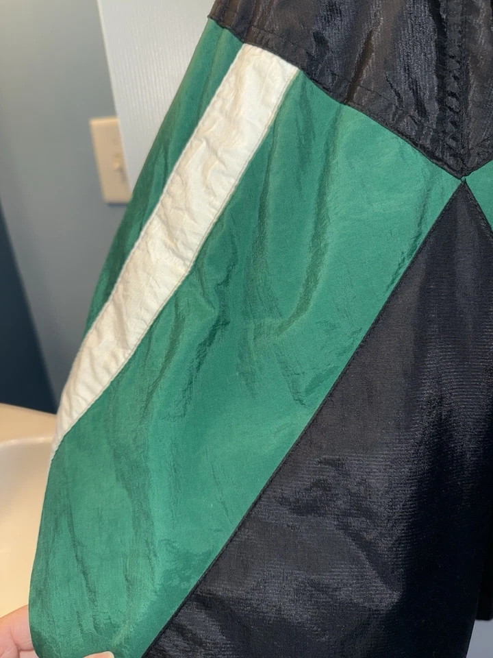 Auténtico abrigo chaqueta acolchada con capucha XXL vintage de los 90 de la NBA Boston Celtics Starter Foto 4 de 4