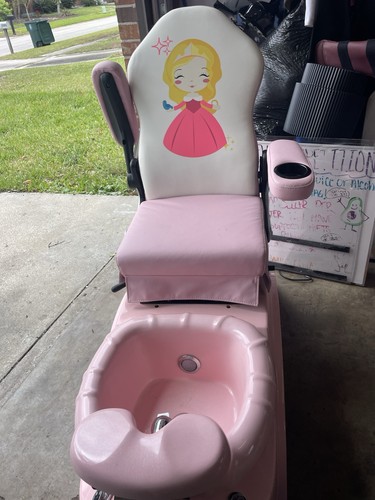 Pedicure Spa Chair Pink Brown Cartoon Design Foot Bath Cup Holder for Feet