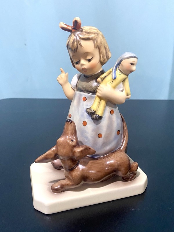 Goebel Hummel 339 'Behave' #778 Exclusive Edition 20 Year Member 5 1/2” MIB