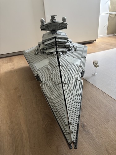 LEGO 10030 Imperial Star Destroyer / Sternzerstörer - Star Wars (UCS) Set 2002 - Bild 3 von 12