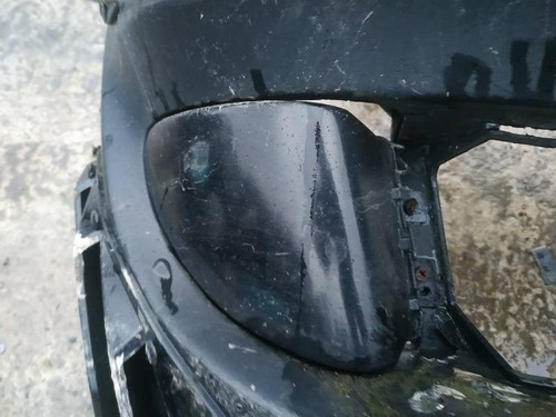 Stoßstangengitter vorne rechts  BMW 5-Series DE1811138-83