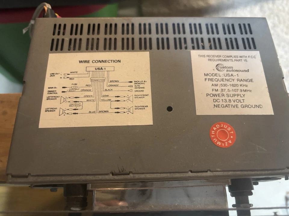 1958-1960 Ford Thunderbird Radio - Image 4 of 4
