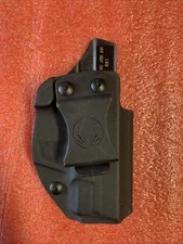 Inside S&W M&P Kydex Smith & Wesson M&P IWB