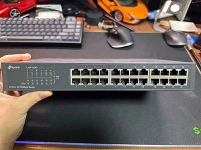 Commutateur réseau Ethernet TP-Link TL-SF1024D 24 ports 10/100 Mbps non géré - Photo 1/2