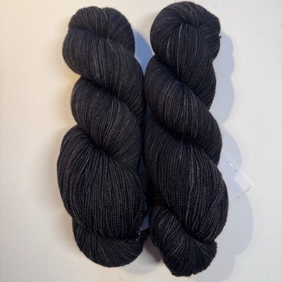 MADELINETOSH TOSH SOCK YARN - 2 Skeins ''Cloak'' 395 Yards SW Merino - NOS