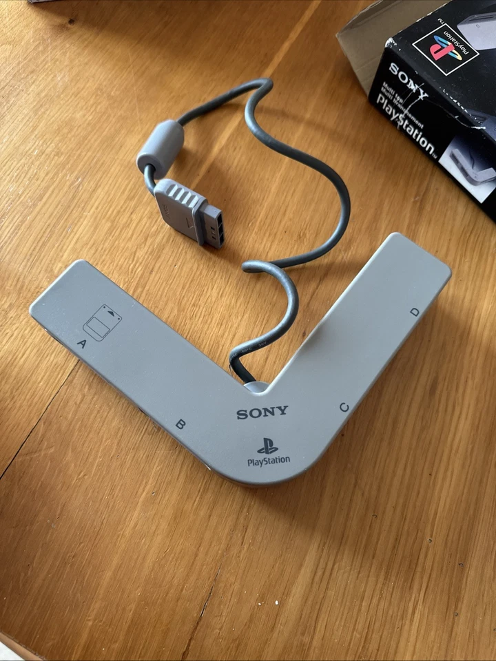 Official Sony PlayStation Multitap SCPH-1070 PS1 PS2 PS Multi Tap Tested Used - Imagen 2 de 4