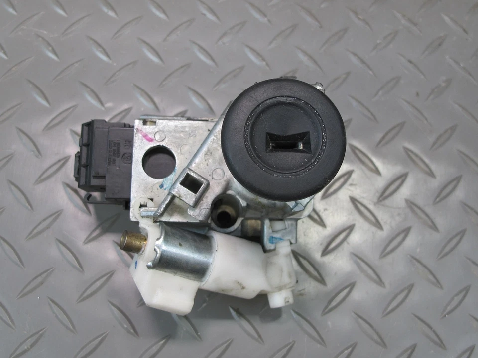 2003-2007 HUMMER H2 IGNITION SWITCH KEY FRONT LEFT & RIGHT SIDE DOOR HANDLE SET - Image 3 of 4