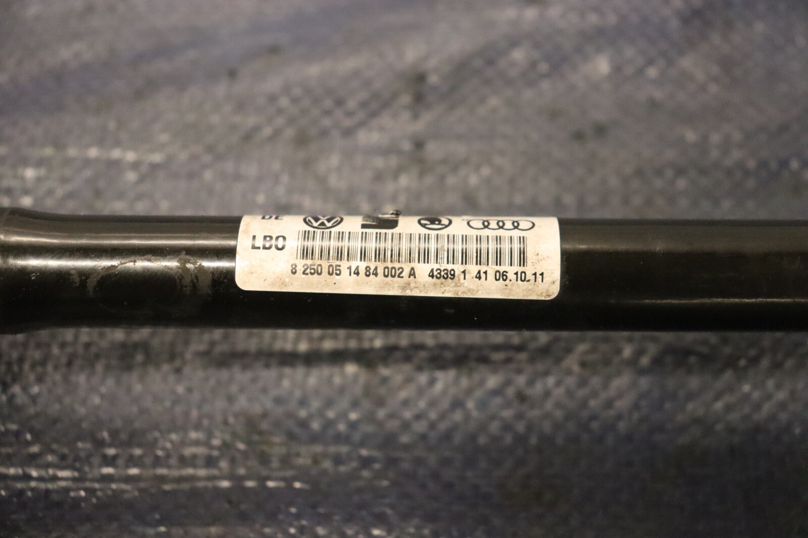 2012 AUDI R8 5.2 QUATTRO SPYDER V10 OEM AWD AUTO FRONT AXLE SHAFT #2 #1256