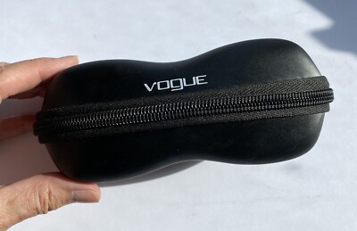 Vogue Zip Up Glasses Case For Designer Sunglasses Hard Clamshell Soft Lining Buy VOGUE Black Eyewear Glasses Case or Sunglasses Case  main image 4
