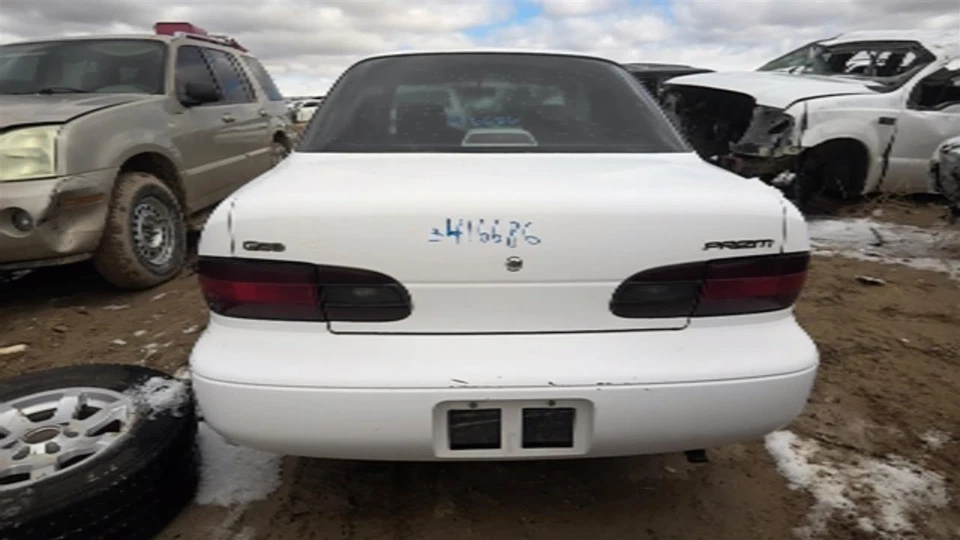 Б/у воздухоочиститель в сборе подходит: 1997 Geo Prizm класса A - Изображение 3 из 4