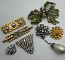 Stunning 1930s Vintage Clear Art Deco Diamante Dress Clip & vintage Brooch lot