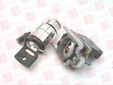 SCHNEIDER ELECTRIC XB4BG21 / XB4BG21 (BRAND NEW)