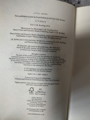 Fantastic Beasts and Where to Find Them: The Original Screenplay, J.K. Rowling, - Picture 2 of 3