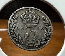 1890 GREAT BRITAIN SILVER VICTORIA 3 PENCE COIN