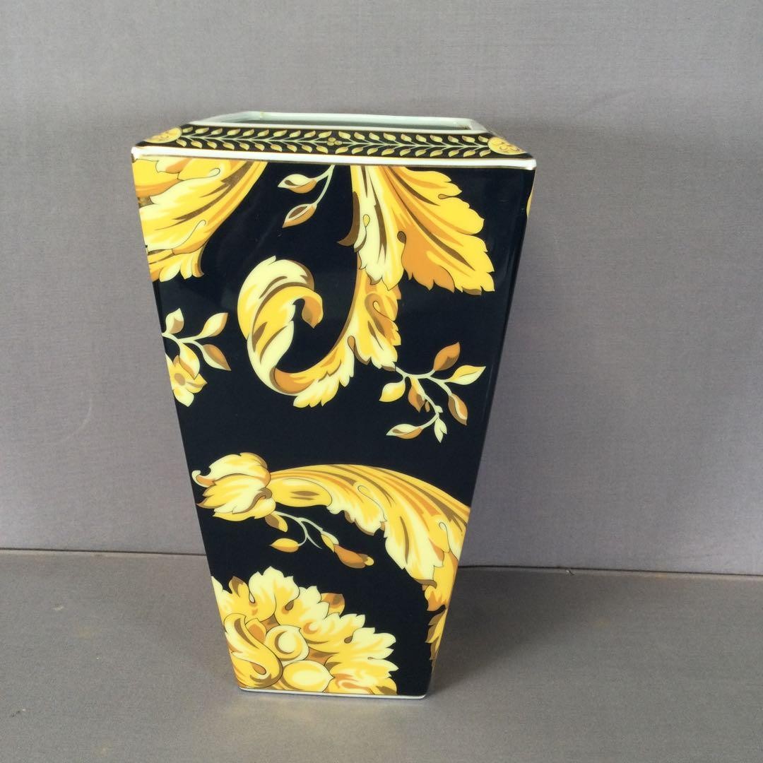 Versace Rosenthal Vanity Vase Flower Pot Porcelain Height 24.5cm