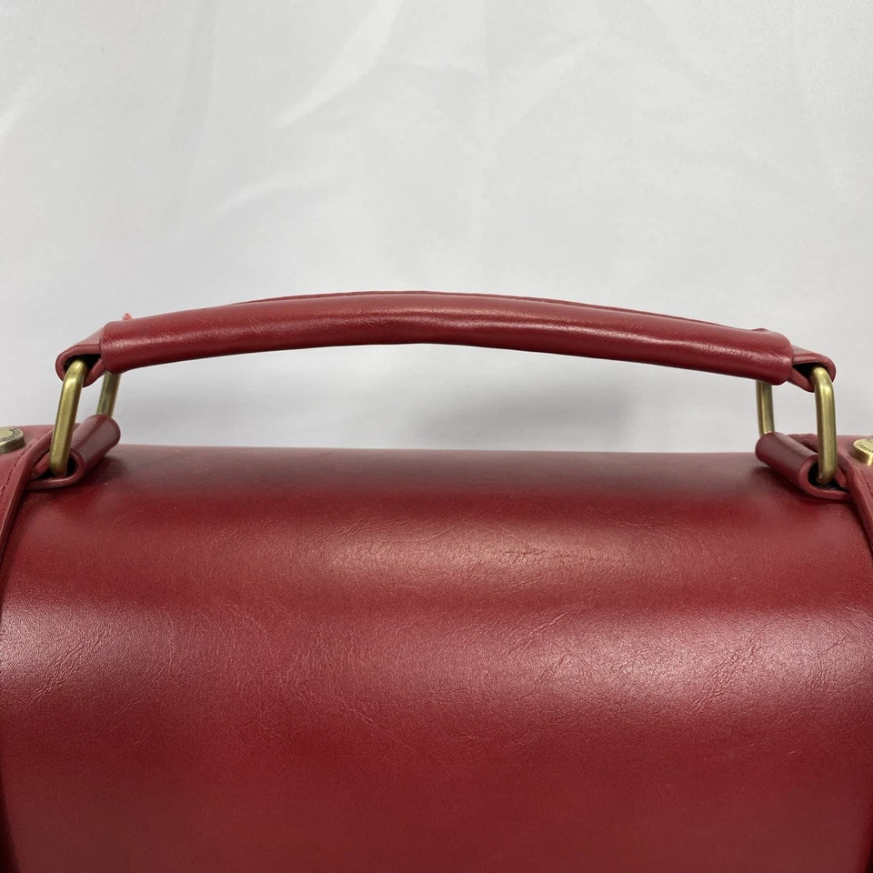 Красный веганский кожаный портфель Ecosusi — сумка-планшет для ноутбука с ручкой и ремнем - Изображение 3 из 4